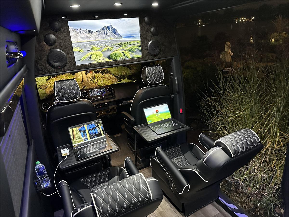 mercedes-benz sprinter cargo van 2024 W1X8ND3Y2RP664351 image mercedes-benz sprinter cargo van 2024 W1X8ND3Y2RP664351 image